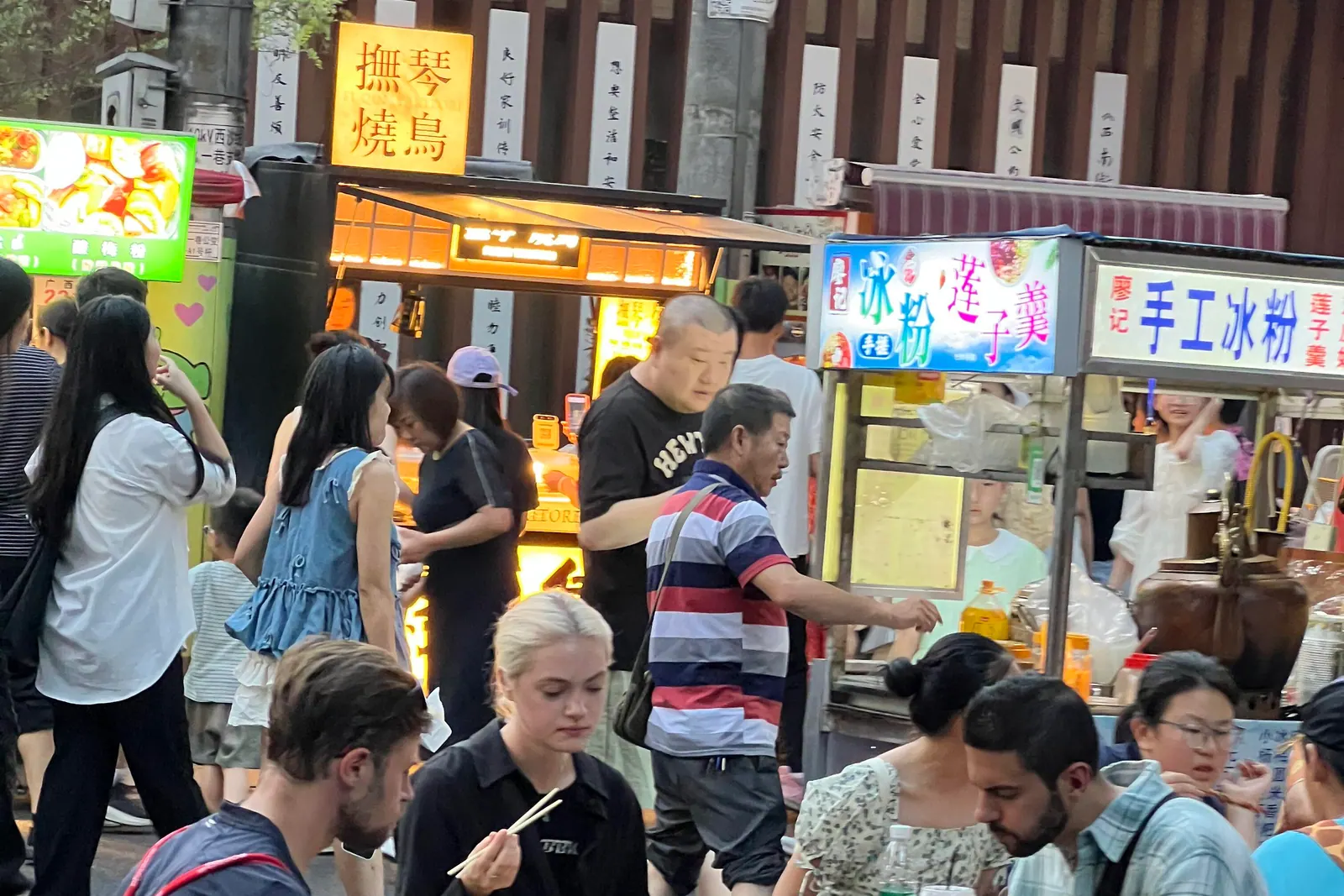 A lively Chengdu food street filled with regional flavors
