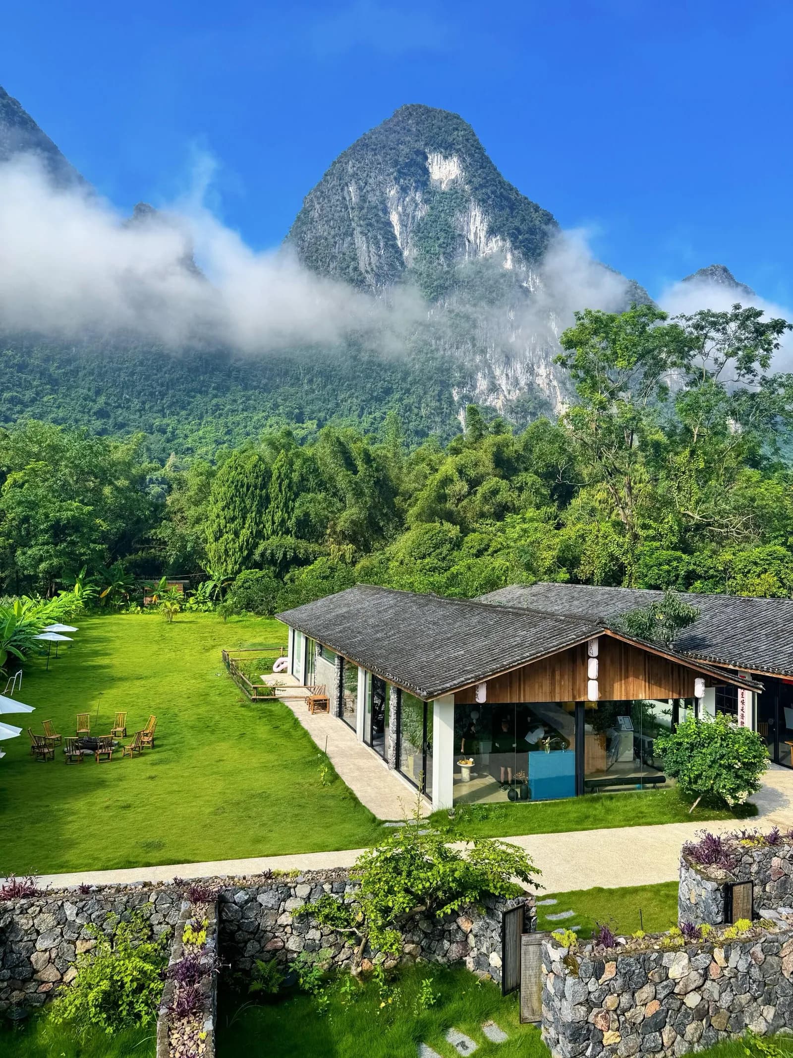 Karst peaks and a quiet countryside retreat in Yangshuo